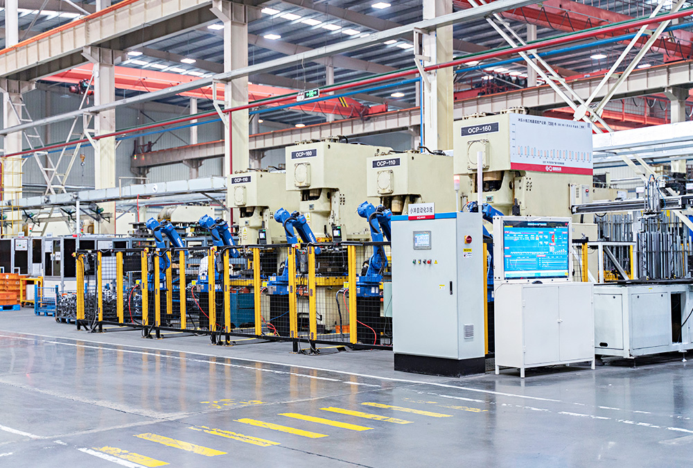 小冲压自动化生产线